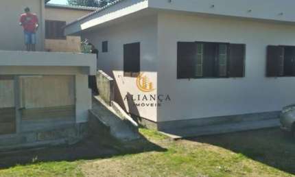 Casa à venda no bairro Ceniro Martins - São José/SC