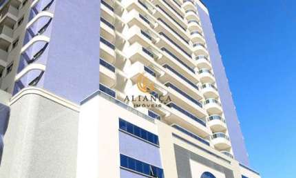 Apartamento à venda no bairro Campinas - São José/SC
