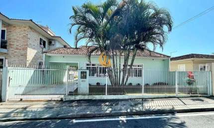 Casa à venda no bairro Flor de Nápolis - São José/SC