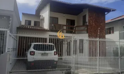 Casa com 5 quartos à venda no Estreito, Florianópolis 