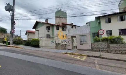Apartamento com 3 quartos à venda na Rua Professor Clementino de Brito, Capoeiras, Florianópolis