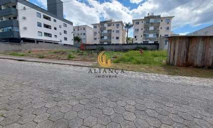 Terreno à venda na Rua Zigomar Georgina de Souza Silva, Areias, São José