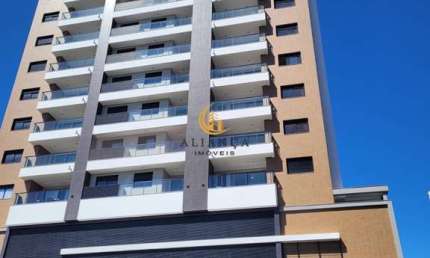 Apartamento com 3 quartos para alugar na Rua Joaquim Maximiano Sarmento, Kobrasol, São José