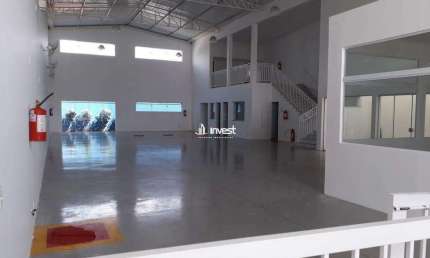 GALPÃO COMERCIAL EM LOCALIZAÇÃO PRIVILEGIADA NA AVENIDA PRINCIPAL DO MANOEL MENDES
