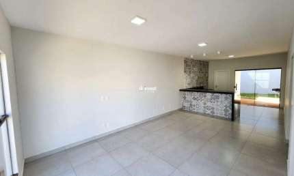 Casa nova com excelente localização no bairro Filinha Mendes