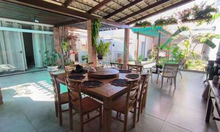 Casa com 3 quartos à venda no Bom Retiro, Uberaba 