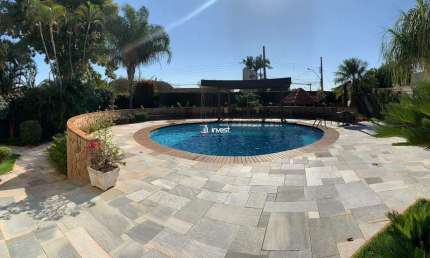 Casa com 4 quartos à venda no Mercês, Uberaba 