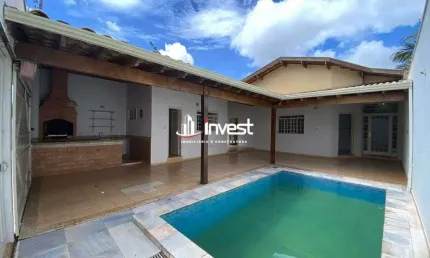 Casa com 4 quartos à venda no Conjunto Umuarama, Uberaba 