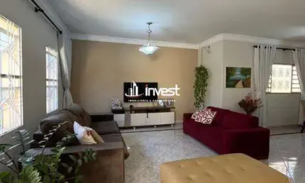 Casa com 4 quartos à venda no Santa Maria, Uberaba 