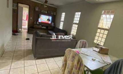 Casa com 3 quartos à venda no Beija-Flor, Uberaba 