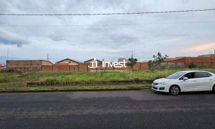 Terreno à venda no Jardim Espanha, Uberaba 