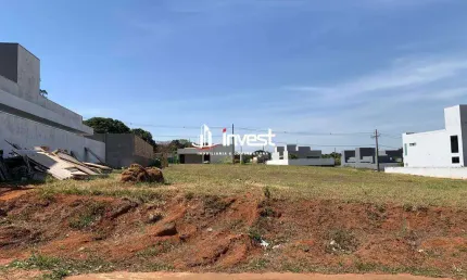 Terreno à venda no Condomínio Jockey Park II (Lago)