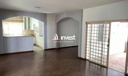 Casa com 3 quartos à venda no Universitário, Uberaba 