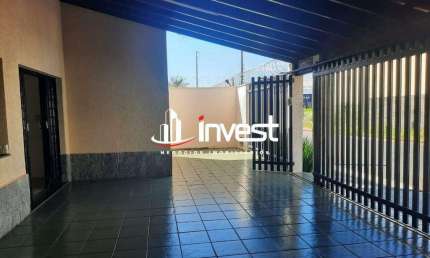 Casa com 4 quartos para alugar no Santa Maria, Uberaba 