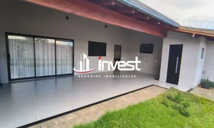 Linda casa com 3 quartos e uma suíte a venda no Leblon