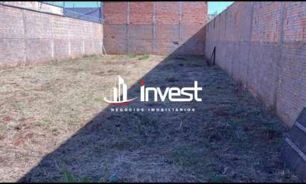 Terreno a venda em localização crescente em Uberaba, próximo a avenida Mei Mei e vários pontos comerciais. Bairro Jardim Libânio