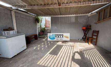 Casa com 2 dorCampos de São José - São José dos Campos/SP