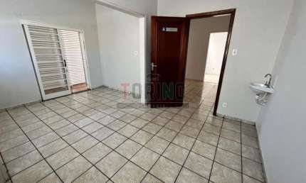 Casa comercial à venda no Centro, Ribeirão Preto 