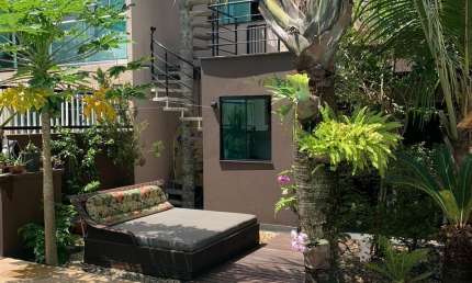 Casa com piscina na Praia dos Amores em Balneario Camboriu