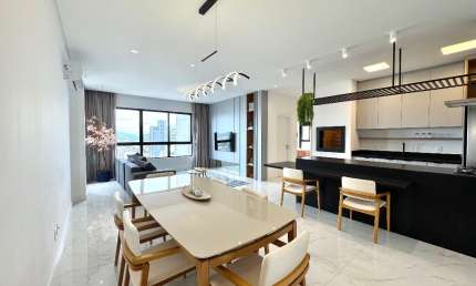 Apartamento com 3 quartos para alugar na Barra Sul, Balneário Camboriú 