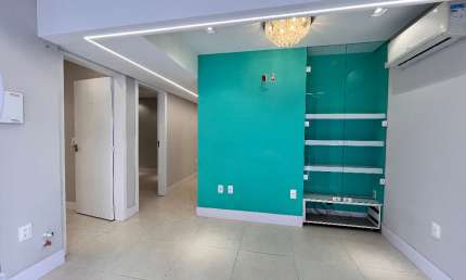 Sala comercial com 4 salas para alugar na Rua 600, Centro, Balneário Camboriú