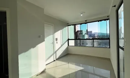 Venda apto 2 dorm - face norte - quarto e sala com varanda - ao lado do parque linear