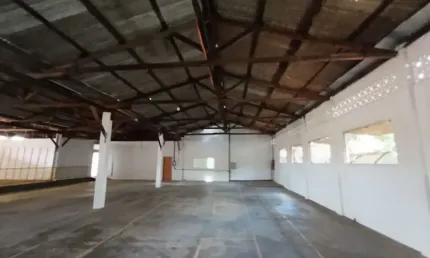 Aluga-se Galpão 4.200m² de área - Setor Jardim Imperial - Aparecida de Goiânia - GO