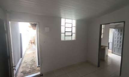 Aluga-se Imóvel 1 quarto - Rua Ipameri - Campinas Goiânia