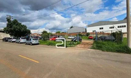 Terreno à venda, 715 m² por R$ 830.000,00 - São Vicente - Piracicaba/SP