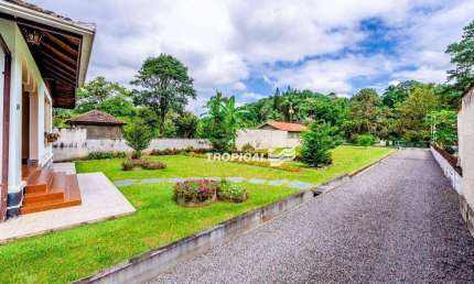 Casa com 4 dormitórios à venda, 268 m² por R$ 1.650.000,00 - Itoupava Seca - Blumenau/SC