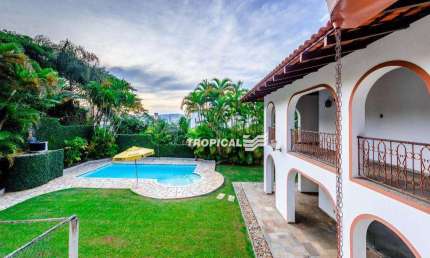 Casa com 4 dormitórios à venda, 525 m² por R$ 2.980.000,00 - Centro - Blumenau/SC