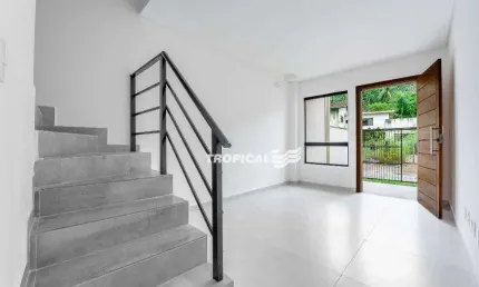 Sobrado com 2 dormitórios à venda, 76 m² por r$ 370.000,00 - ribeirão fresco - blumenau/sc