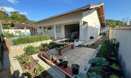 Casa com 3 dormitórios à venda, 208 m² por R$ 720.000,00 - Belchior Alto - Gaspar/SC