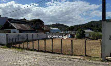 Terreno plano à venda, 366 m² por R$ 330.000 - Vorstadt - Blumenau/SC
