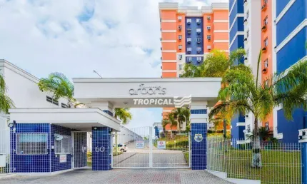 Apartamento com 3 dormitórios à venda, 102 m² por R$ 580.000,00 - Água Verde - Blumenau/SC
