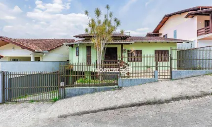 Casa com 3 dormitórios, 200 m² - venda por R$ 760.000,00 ou aluguel por R$ 3.627,50/mês - Velha - Blumenau/SC