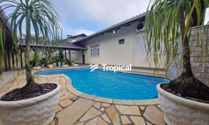 Casa com 2 dormitórios para alugar, 200 m² por R$ 5.053,00/mês - Itoupava Central - Blumenau/SC