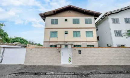 Apartamento com 3 dormitórios para alugar, 110 m² por r$ 2.599,00/mês - velha central - blumenau/sc