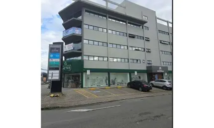 Sala comercial para alugar na Rua Tuiuti - De 1291/1292 A 2894/2895, 2236, Aventureiro, Joinville