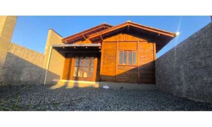 Casa com 2 quartos para alugar na Araquari, 154, Colégio Agrícola, Araquari