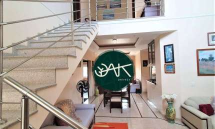 Casa com 4 dormitórios à venda, 280 m² por R$ 2.500.000,00 - Jardim das Colinas - São José dos Campos/SP