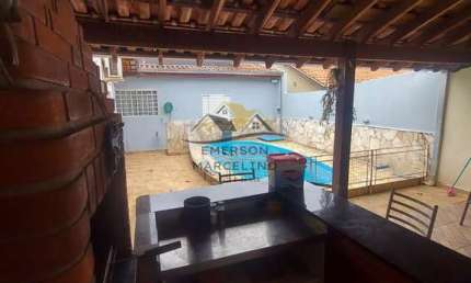 ✨ VENDE-SE CASA NO BAIRRO ORIENTE – REGIÃO CENTRO/LESTE✨
