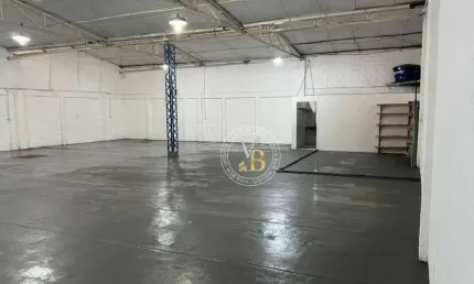 Galpão para alugar, 420 m² por R$ 7.000/mês - Nova Era - Juiz de Fora/MG