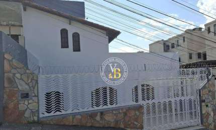 Casa com 3 dormitórios à venda, 205 m² por R$ 620.000,00 - Mundo Novo - Juiz de Fora/MG