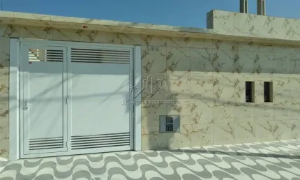 OPORTUNIDADE!!!! Bela casa nova com suite, piscina e churraqueira no Florida Mirim - R$350.000,00