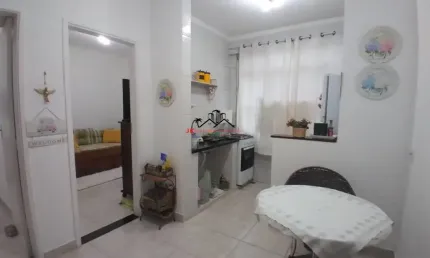 Apartamento 2 dormitórios no centro de mongaguá á 200mt da praia - r$ 195 mil