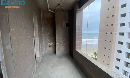 Apartamento em predio frente a praia com vista para o mar  2 dormitórios, 1 suíte, 2 vagas   alto padrão lazer completo