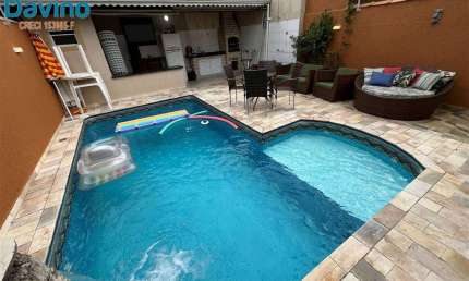 950mil - casa alto padrão - espaço gourmet com churrasqueira piscina semi mobiliada planejados