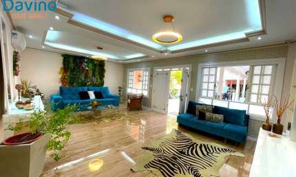1700milhao - Casa alto padrão lado praia 4 suites closet 4 vagas espaço gourmet e piscina 450metros do mar.