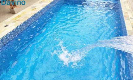 560MIL - CASA TÉRREA ISOLADA - 2 DORMITÓRIOS , 1 SUÍTE , 1 SALA , 5 VAGAS DE GARAGEM , 1 BANHEIRO , 2
LAVABOS , Piscina, Churrasqueira
